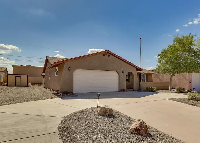 Holiday home Swim, Grill & Chill: Havasu Getaway Lake Havasu City