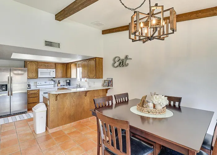 Holiday home Swim, Grill & Chill: Havasu Getaway *