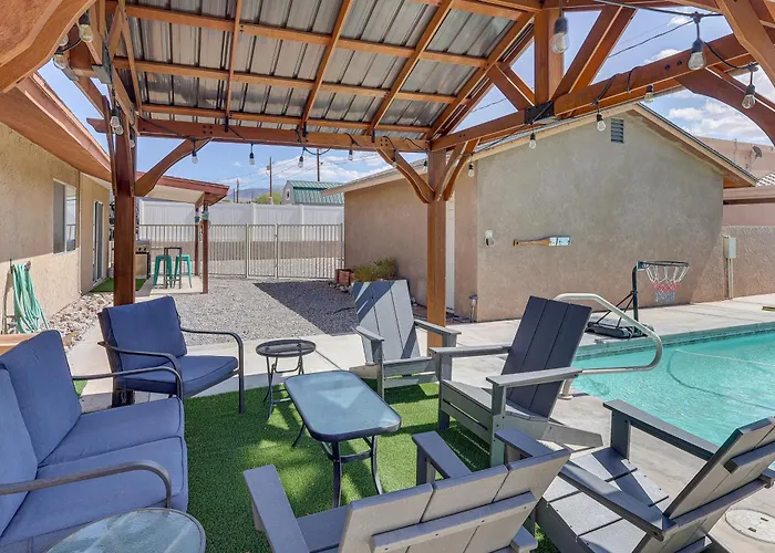 Holiday home Swim, Grill & Chill: Havasu Getaway